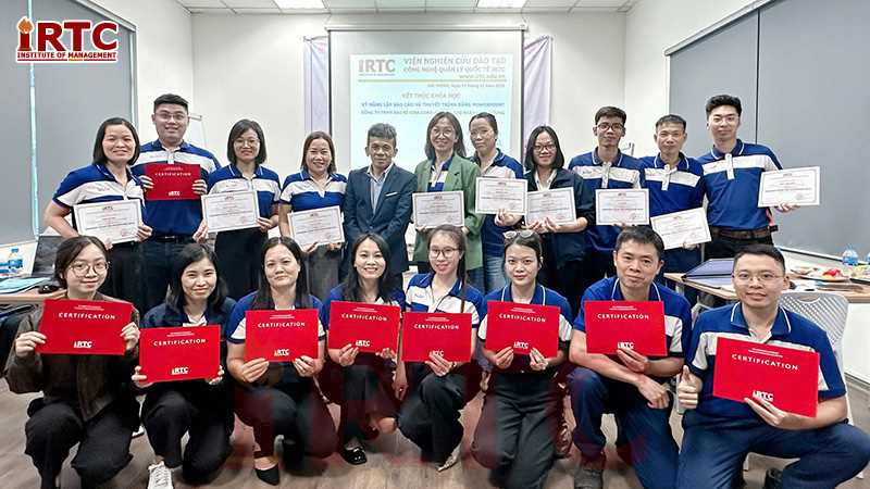 Kết thúc khóa học Lập Báo Cáo và Thuyết Trình bằng PPT